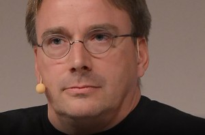 Linus Torvalds. Un proyecto estudiantil que revolucion el mundo por Ariel Torres