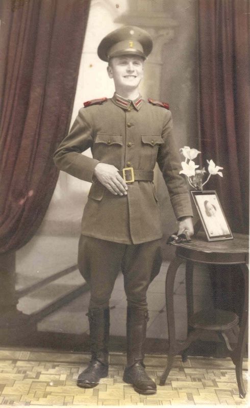 "soldado clase 1921" de Guillermo Giordano