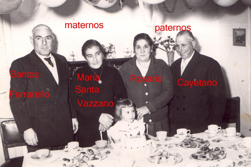 "abuelos" de Mara Del Carmen Vazzano