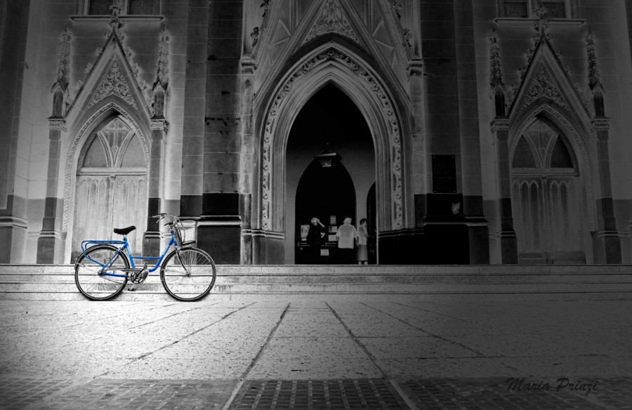"La bicicleta azul" de Maria Prinzi