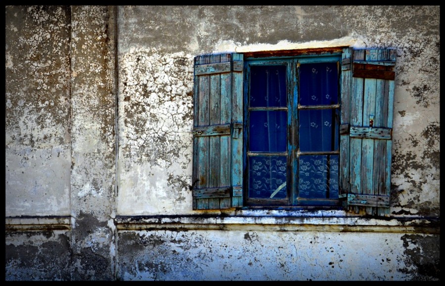 "La ventana Azul..." de Betiana Peralta