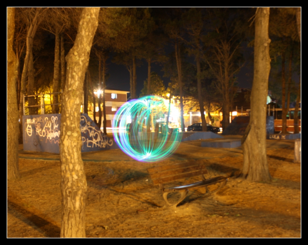 "esfera de luz" de Joaquin Canclini