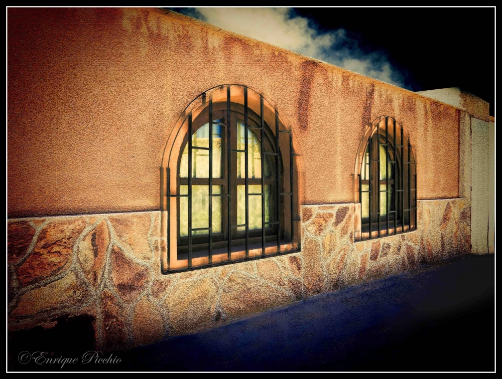 "Desde las ventanas..." de Enrique M. Picchio ( Pem )