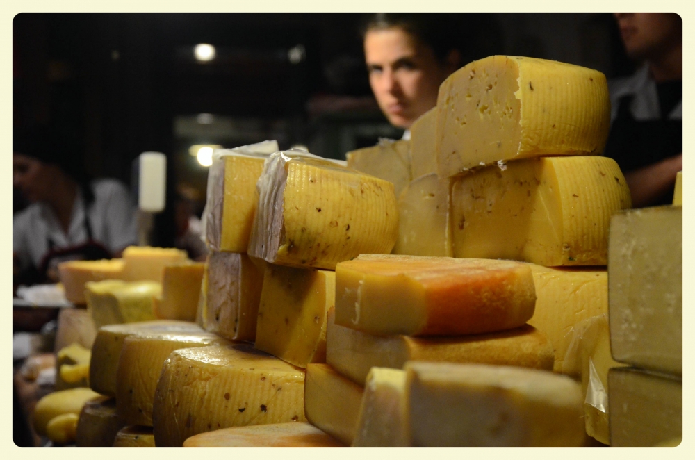 "cascada de queso" de Guido Carabelli