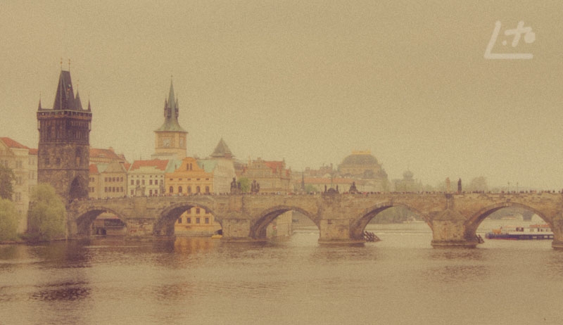 "Postales de Praga" de Angel Triana