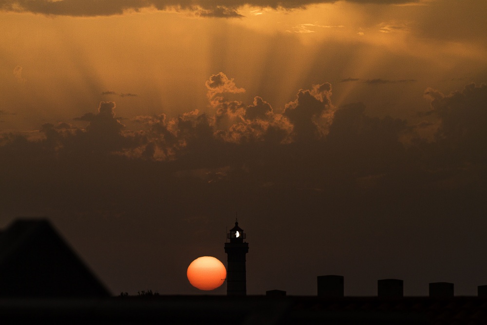"SunSet at Lighthouse" de Jos Moutinho