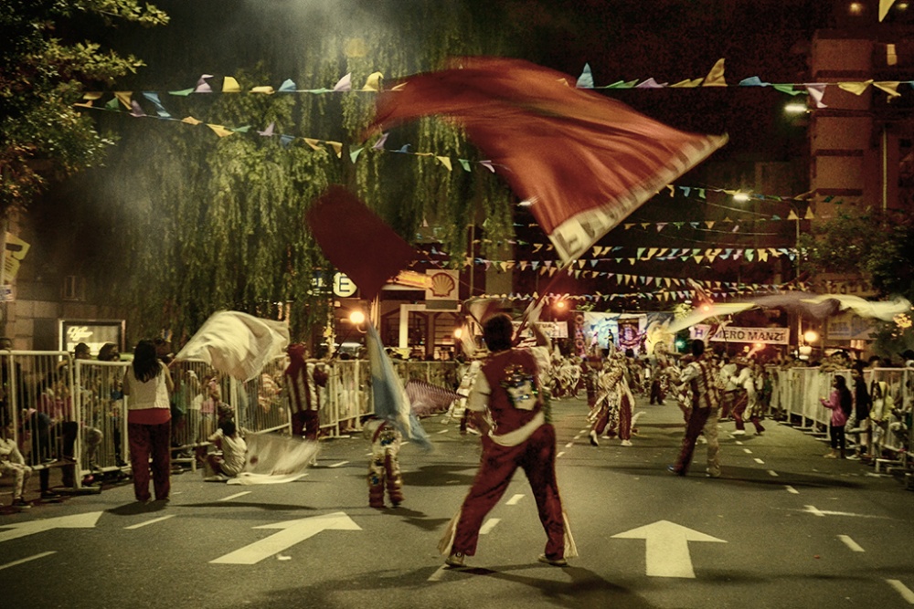 "La vida es un carnaval!!!" de Mercedes Orden