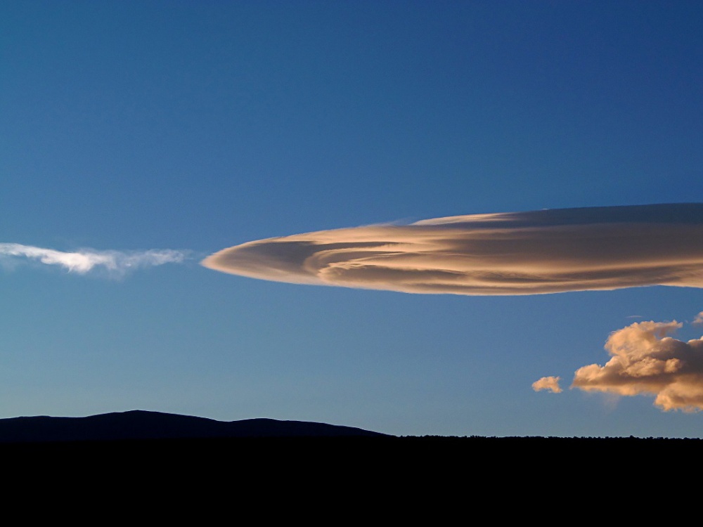 "nubes de fro van" de Marcos Pedro Escudero