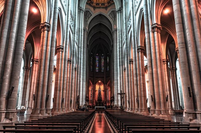 "La catedral de la Plata" de Lorena Giselle Ponce