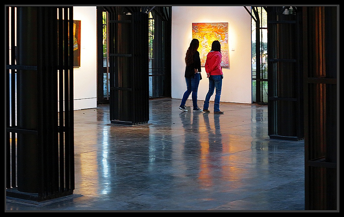 "En la galeria" de Jorge Vicente Molinari
