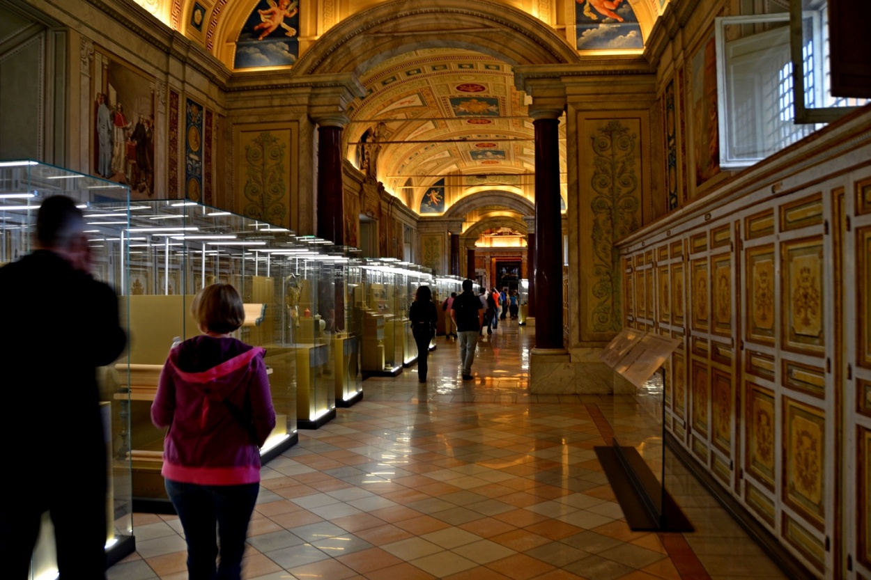 "Museos Vaticano" de Carlos D. Cristina Miguel