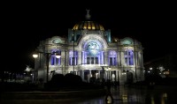El Palacio de Bellas Artes de noche...