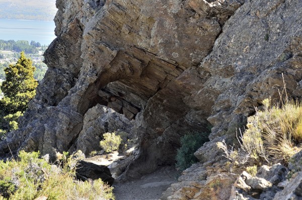 Foto 2/Cavernas del viejo volcn