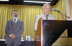 Ernesto O. Fernández (GFC) y Alfredo Marchetti (Presidente FAF)
