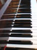 el viejo piano...pide musica..