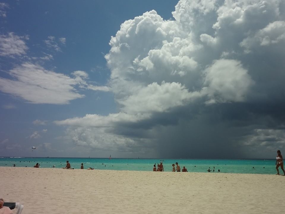 FotoRevista / Convocatoria Mensual / Cielos y nubes