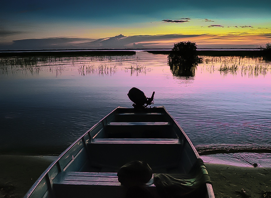 FotoRevista / Convocatoria / Anochece en el Amazonas... de Juan Mauro Blanco