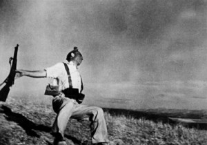 80 aos de `Muerte de un miliciano` de Robert Capa: historia de una foto