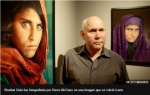 Por qu Pakistn encarcel a la mujer que apareci la famosa foto de la `nia afgana` que apareci en National ...