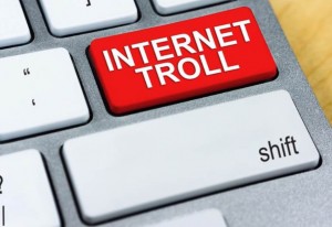 Cómo tratar con los trolls, el ruido de línea de Internet. por Ariel Torres de La Nación