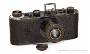 Una Leica de 1923 vendida por 2,4 millones de euros se convierte en la cámara más cara de la historia