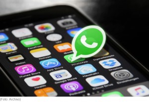 Lo que sabemos del `modo oscuro` de WhatsApp