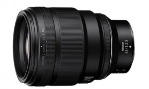 Nikon anuncia el desarrollo de un 85 mm f1.2 y un pequeo 26 mm f2.8 para sus sin espejo