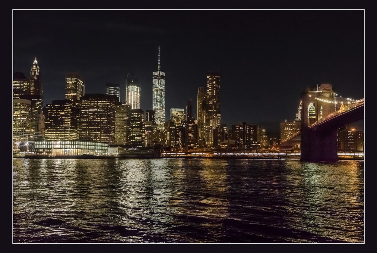 Brooklyn Bridge nocturna