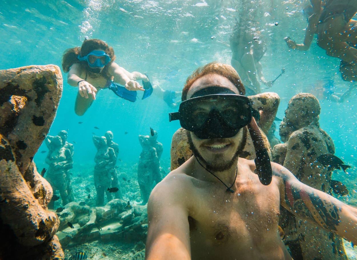 Selfie subacutica