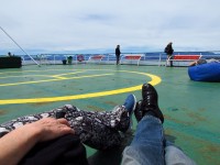 Retozando en ferry Evangelistas - Sur de Chile