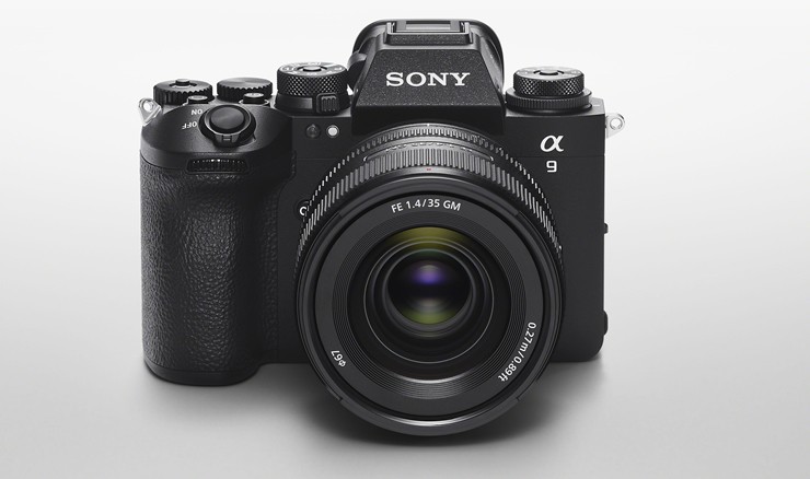 Sony presenta su nueva cmara Alpha 9 III y el lente FE 300mm F2.8