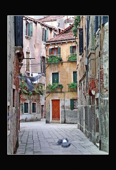 "Calle veneziana" de Carlo Legnazzi