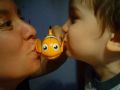 Besando a Nemo