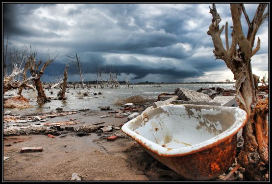 "Desembarco al desastre" de Carlos Varela