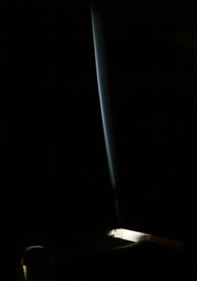 "El humo es como..." de Carmen Nievas
