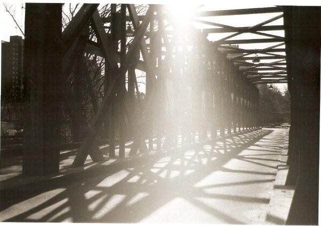 "un puente de luz" de Joaquin Canclini