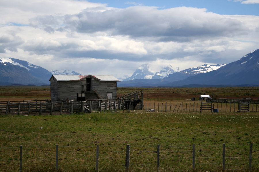 "casas de la patagonia" de Adrian G Bertucci