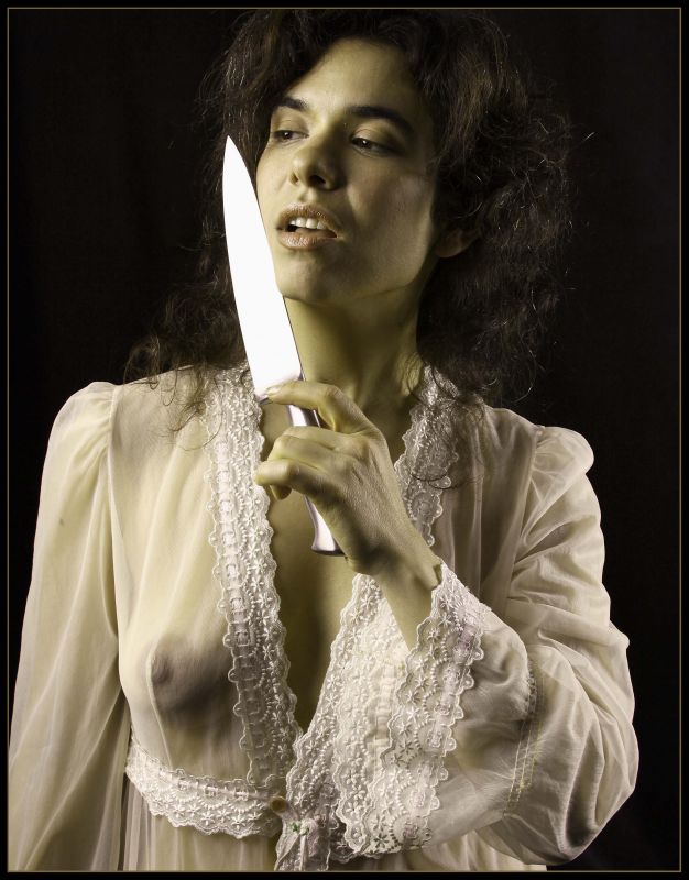 "La dama del cuchillo" de Jos Ignacio Barrionuevo