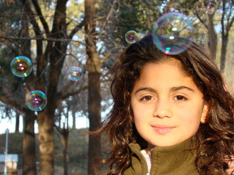 "La nia de las burbujas" de Claudia Alejandra Allala