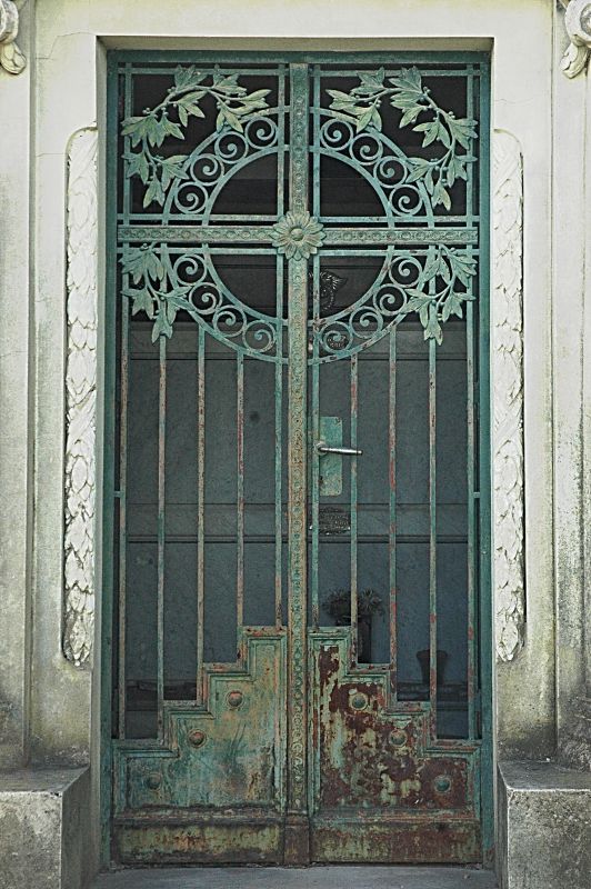 "La ltima puerta" de Nora Lilian Iturbide ( Noral )