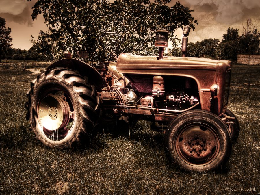 "El gran Tractor" de Ivn Pawluk