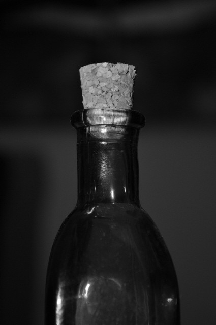 "botella" de Victor Houvardas