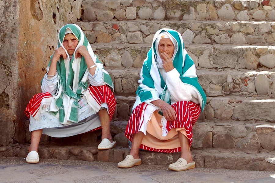 "Mujeres marroques" de Daro Blanco