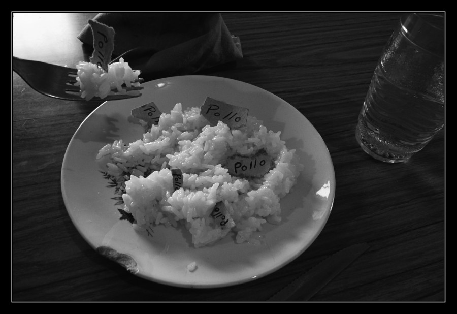 "Fin de mes (arroz con pollo)" de Daniel Prez Kchmeister