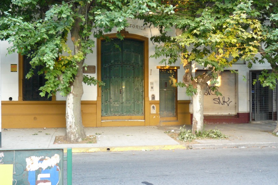 "puerta historica de MONTE GRANDE" de Ramon Salinas