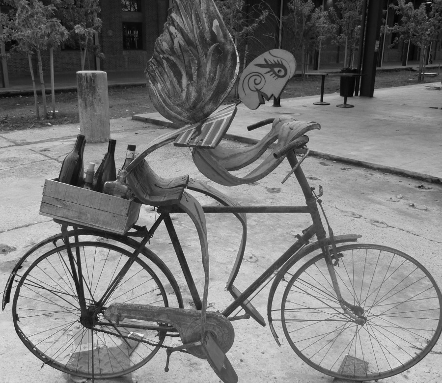 "pedaleando" de Hector Mao