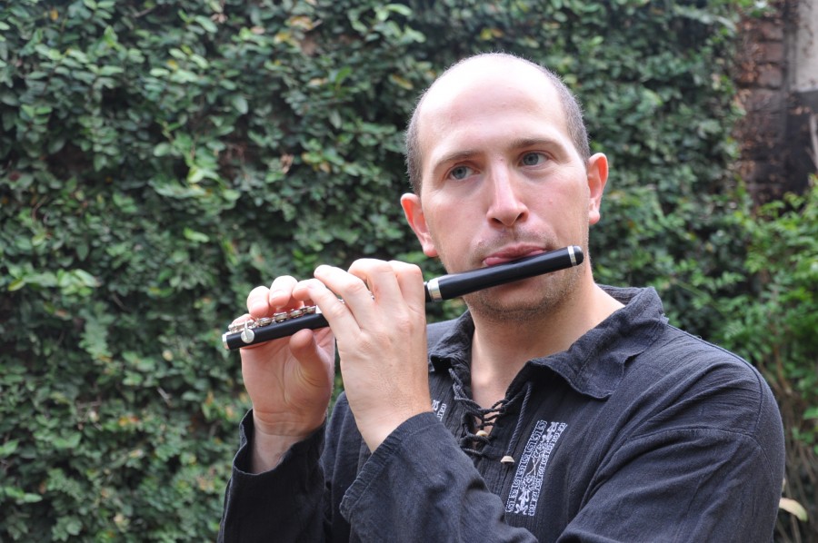 "el flautista" de Jose Alberto Vicente