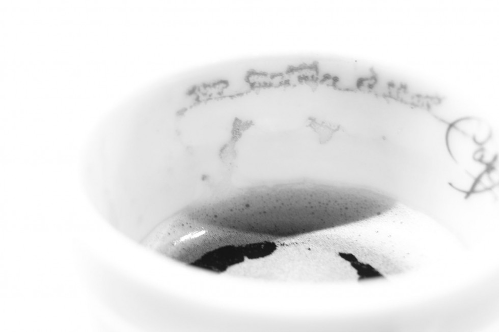 "El mensaje en la taza de cafe" de Elizabeth Gutirrez (eligut)