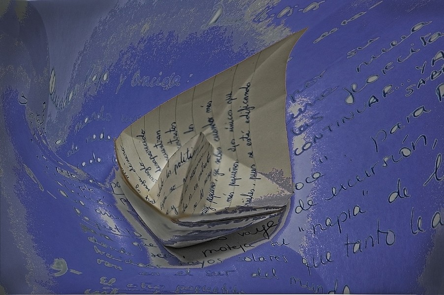 "Ire navegando por un mar de letras" de Rafa Lanuza