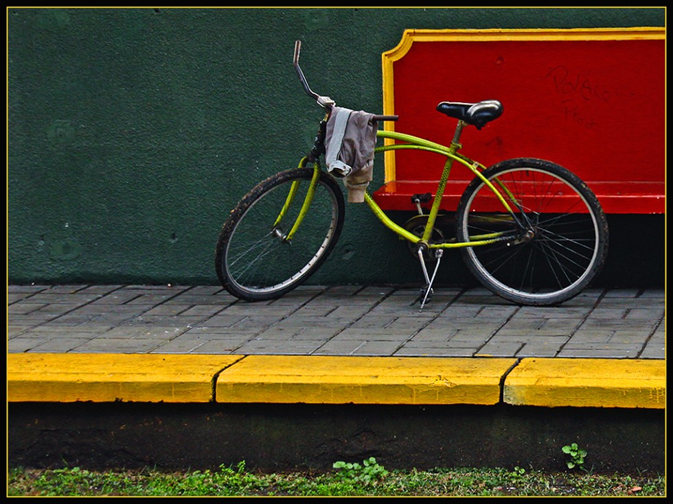 "Composicin con bicicleta" de Eli - Elisabet Ferrari